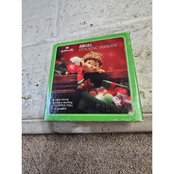 Vintage Hallmark Angel Stocking Holder 1984 Halo Holding Star with Original box - Picture 1 of 7
